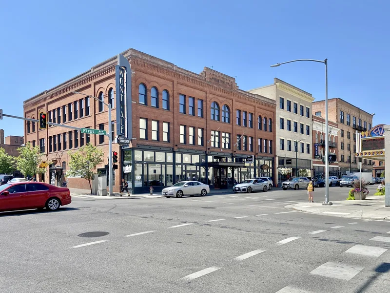 Downtown Denver loft with mountain views